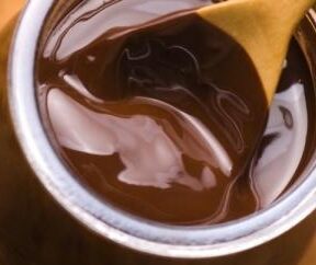 Instant-chocolate-sauce