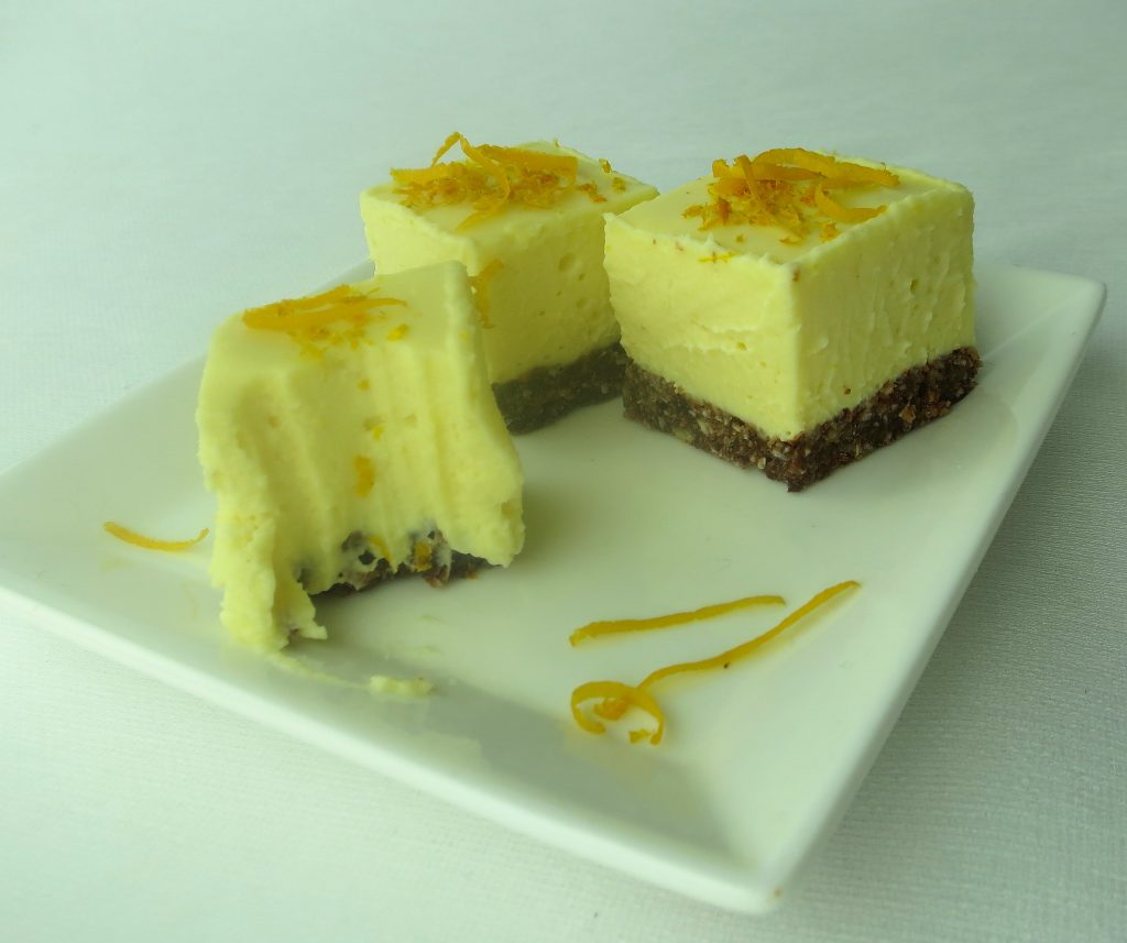 lemon-cheesecake-bite